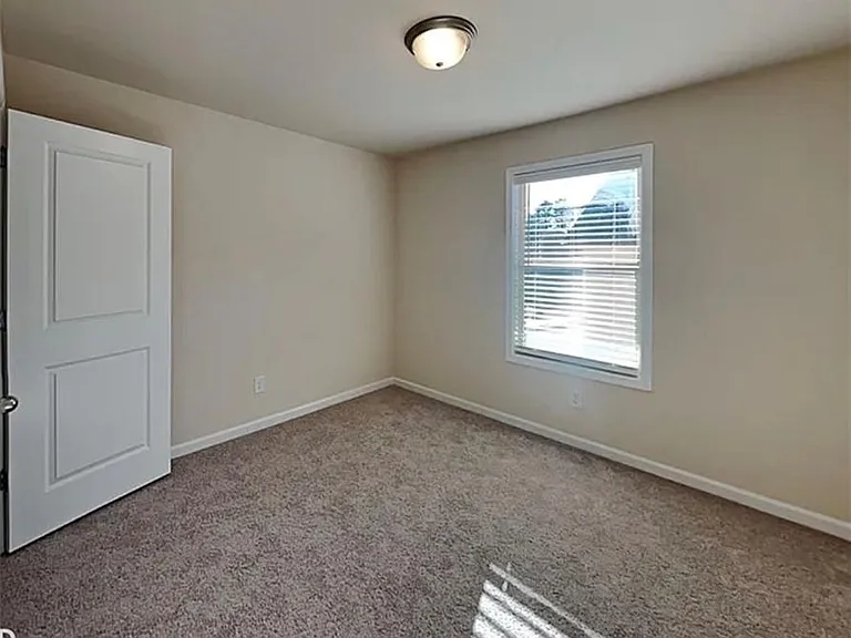 61 Dewey Rd — Photo 15