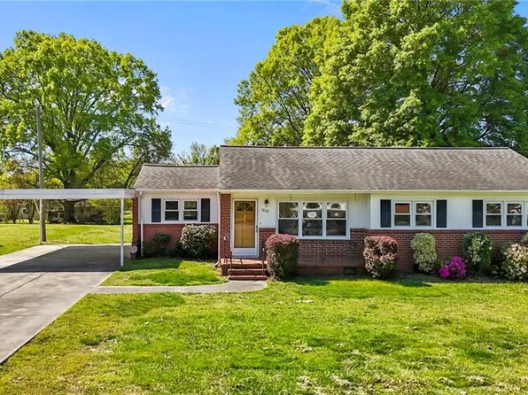 1802 Prince Edward Dr, Elon, NC 27244