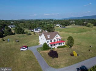 130 Gold Cup Dr, Front Royal, VA 22630