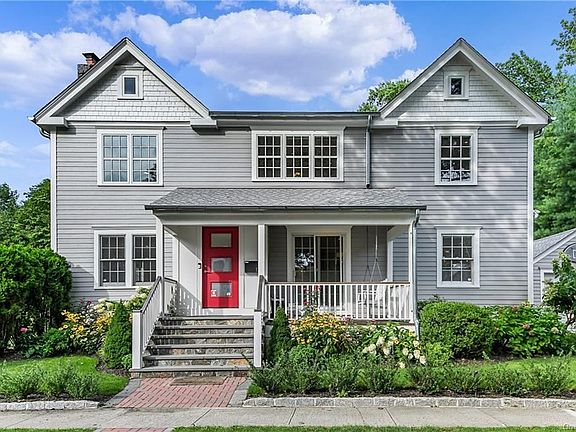 3rd image of 17 Harmony Dr