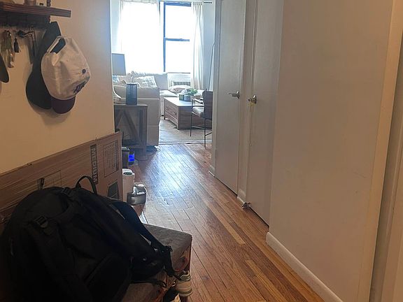 5th image of 110 Sullivan St APT 5I