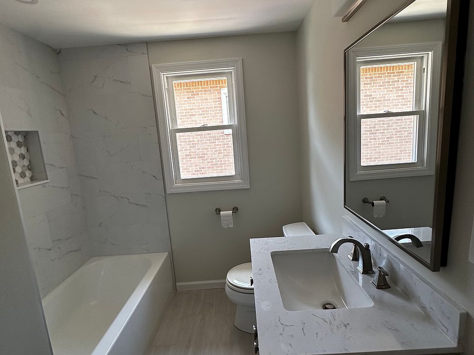 1st image of 534 Washington Ave Floor 2