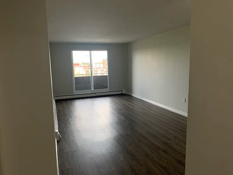 22 Indian Rd — Photo 6