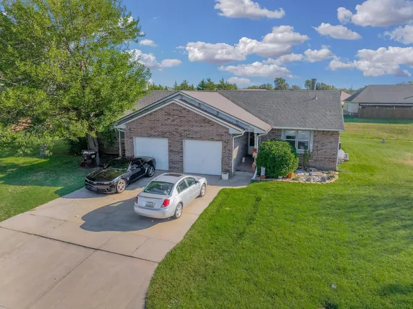 1808 N Winstead St #1810, Wichita, KS 67206