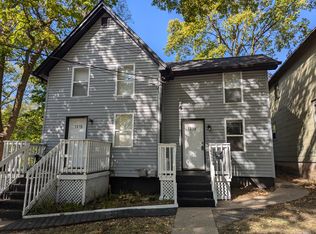 1218 Crosby St, Rockford, IL 61107