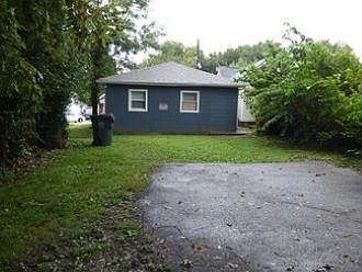 1st image of 739 Dakota St