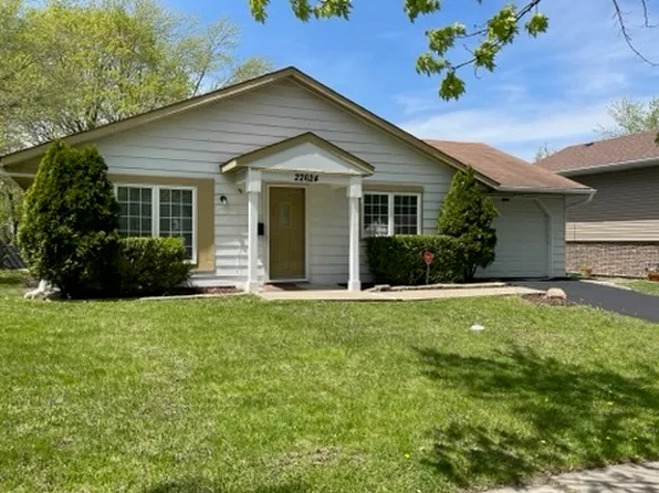 22624 Brookwood Dr, Sauk Village, IL 60411