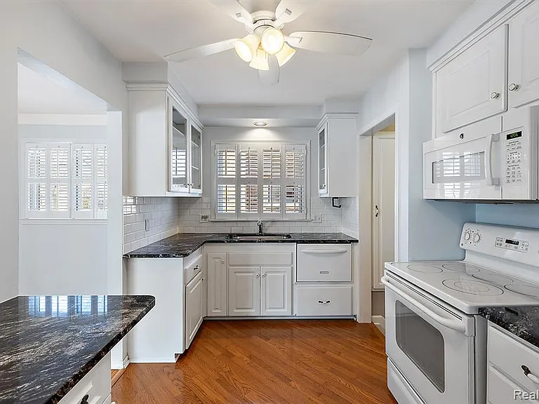 1581 Cheltenham Rd — Photo 7