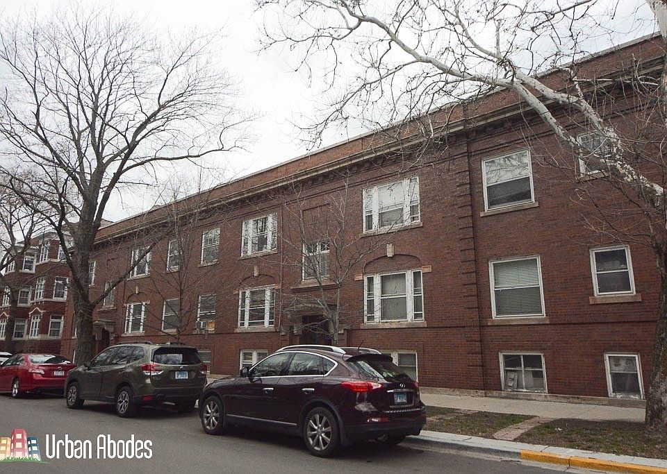 1st image of 1400 W Rosemont Ave #1