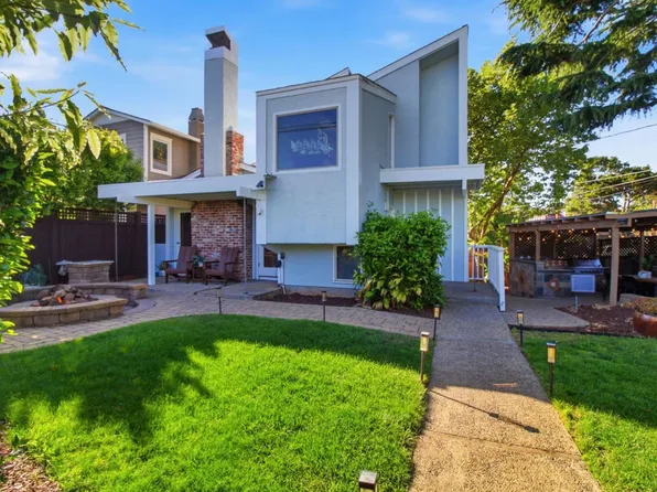 2044 Monroe Ave, Belmont, CA 94002