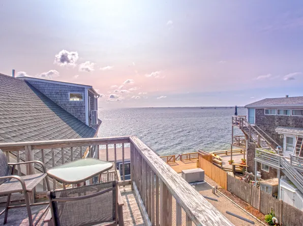 539 Commercial Street #U7, Provincetown, MA 02657