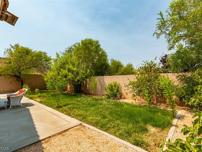 82 Rattlesnake Grass Ct — Photo 35