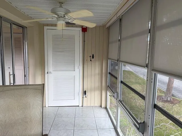 29 Lake Vista Trl #205 — Photo 19