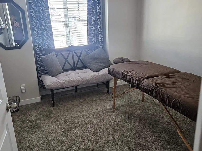 4075 W Harper Ln — Photo 2