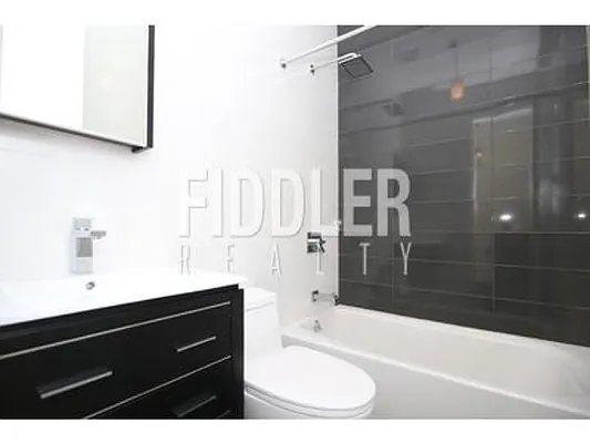 Rented by Fiddler Realty | media 21