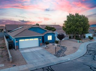 2069 Robert Mitchum Dr, Kingman, AZ 86409