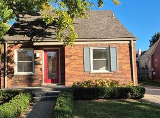 559 E Southlawn Blvd, Birmingham, MI 48009