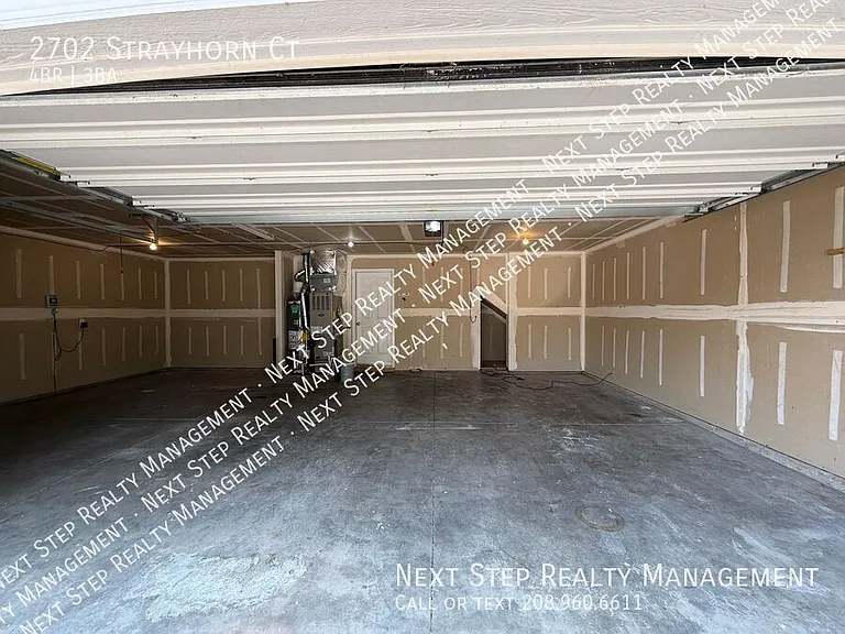 2702 Strayhorn Ct — Photo 22