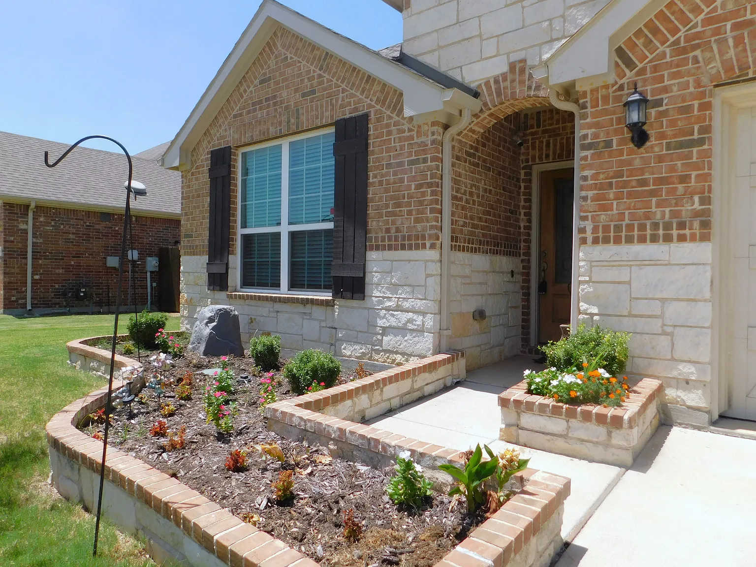 3 bed, 2213 sqft, $2,395 — Photo 4