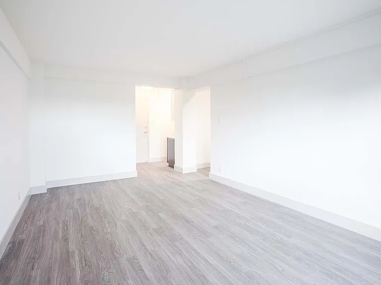 Dining/Living room