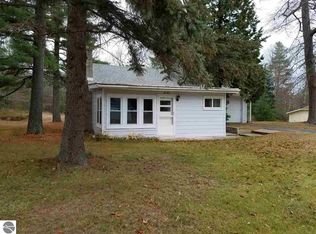 4767 Johnson Rd, Oscoda, MI 48750