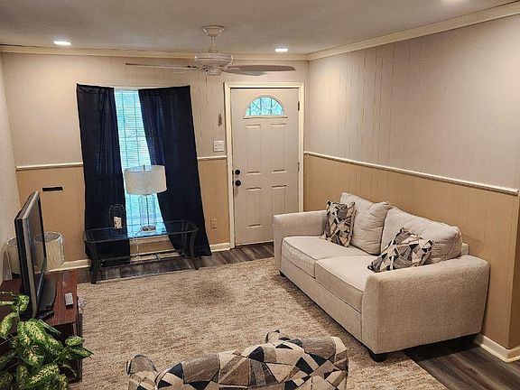 5th image of 6319 Hidden Trail Dr #6319