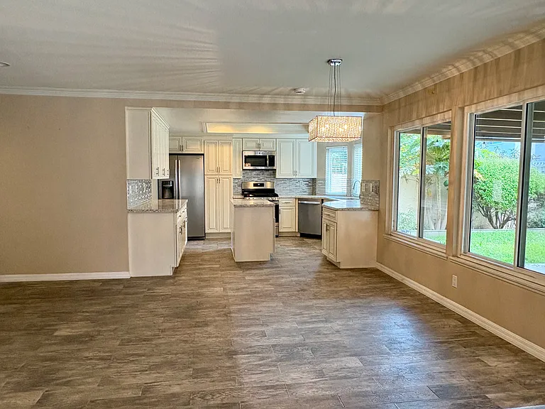 1745 N Pheasant St — Photo 5
