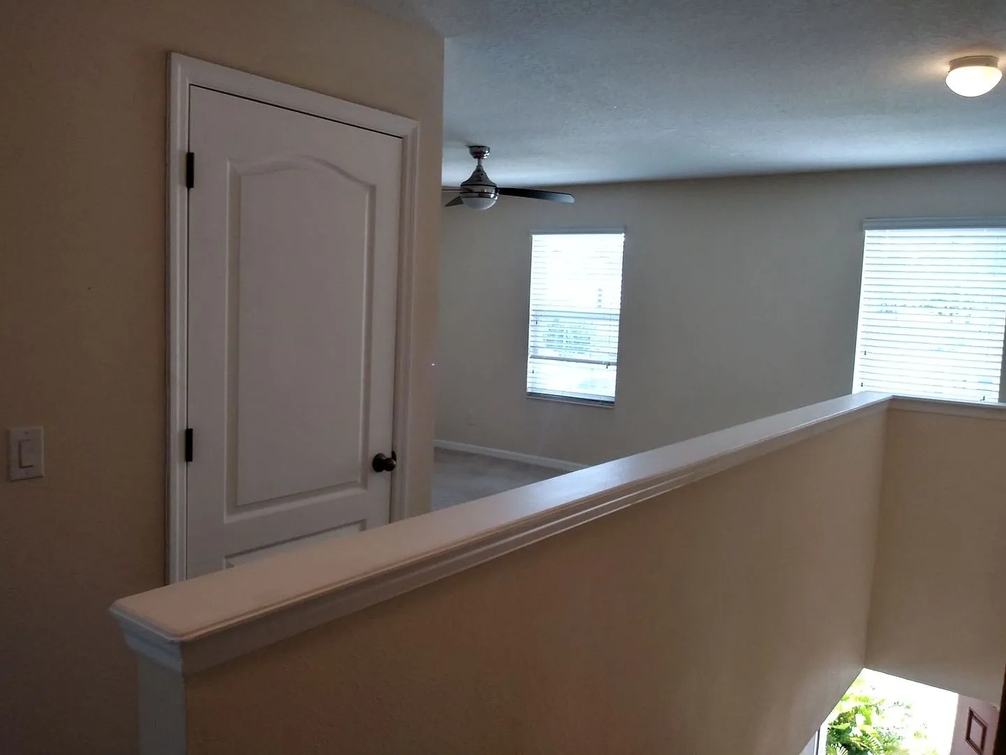 Single Family Home 4 Bed and 2.5 Bath — Photo 4