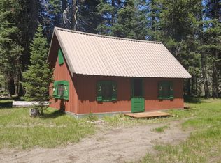 100 Diamond Lake Loop, Chemult, OR 97731