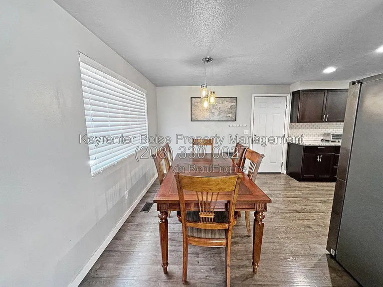 5603 W Centerbrook Dr — Photo 6