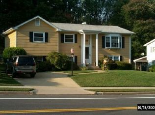 3912 Forestdale Ave, Woodbridge, VA 22193