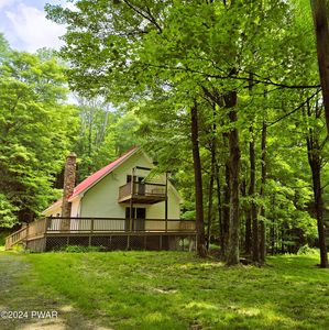 94 Baxter Rd, Pleasant Mount, PA, 18453