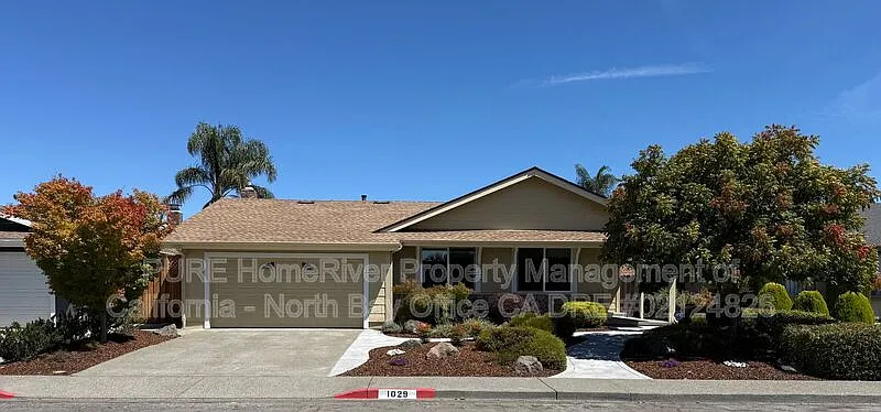 1029 Saint Francis Dr