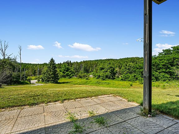 5th image of 110 Davis Rd