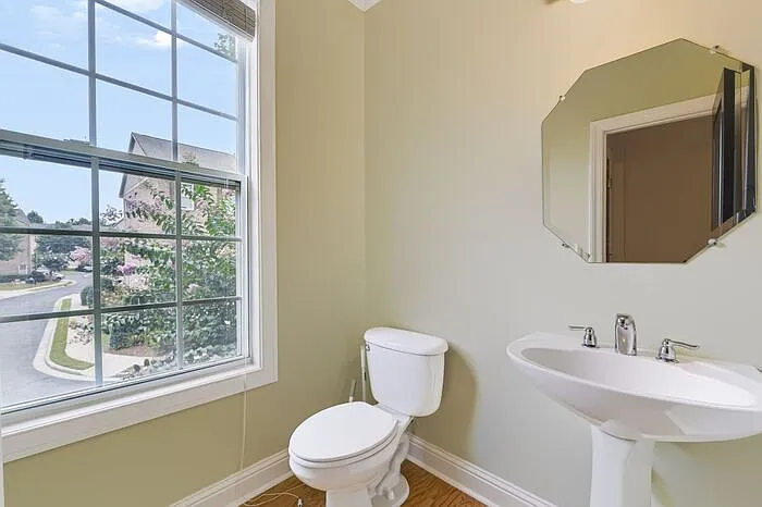 5756 Pine Oak Dr NW — Photo 8