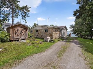 5 Buells Point Rd, Leeds And The Thousand Islands, ON K0E 1R0