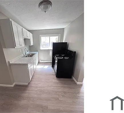 2 bed, 1000 sqft, $1,195 — Photo 2