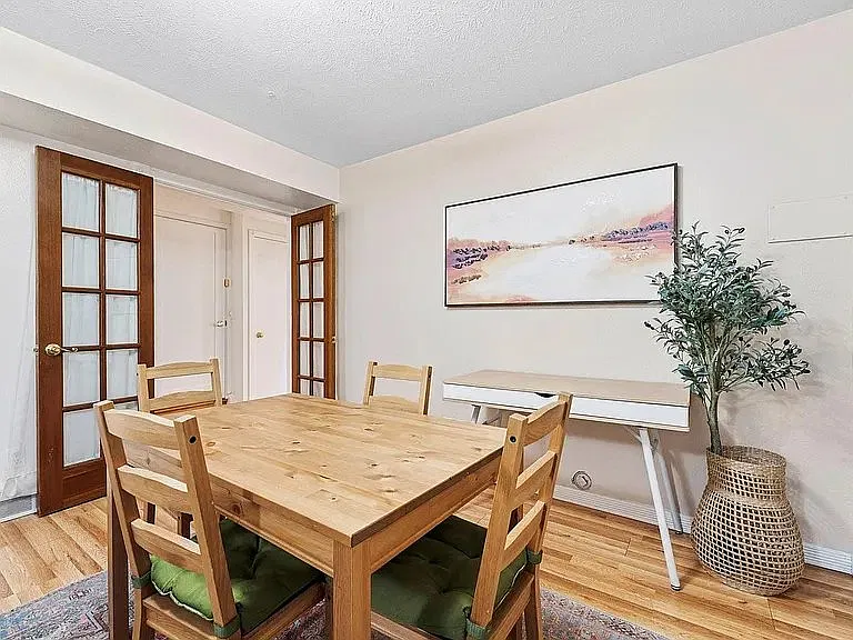 Furnished 2 Bed/1 Bath Multi-Family Unit in Loveland, CO - $2200/mo — Photo 4