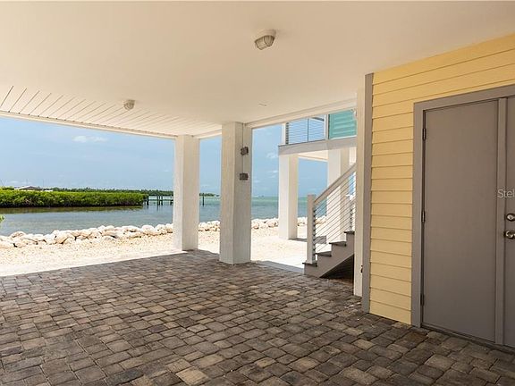 4th image of 101 11th Street Ocean #36