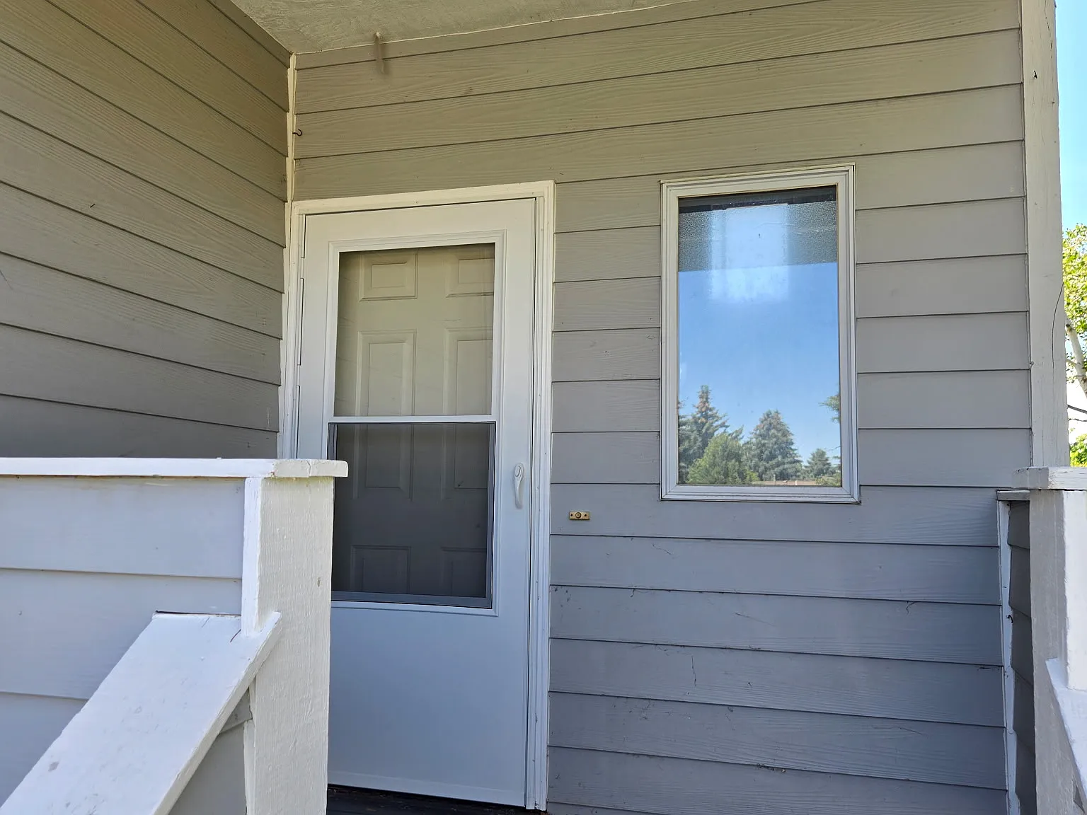 102 N Pondera Ave — Photo 4