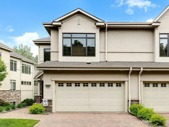 597 Willoughby Way E, Minnetonka, MN 55305