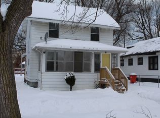 862 Lavette Ave, Benton Harbor, MI
