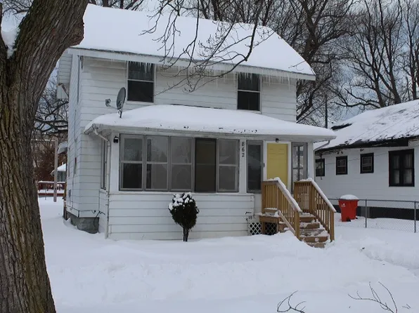 862 Lavette Ave, Benton Harbor, MI 49022