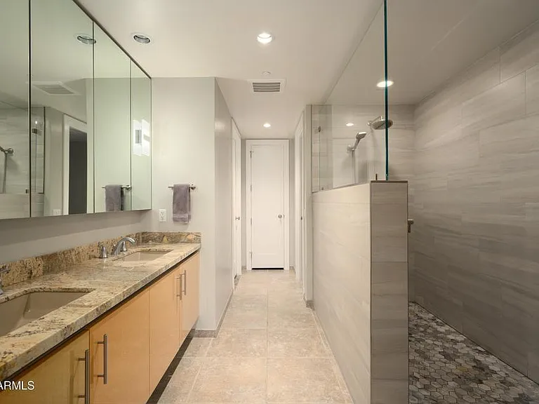 140 E Rio Salado Pkwy #412 — Photo 8