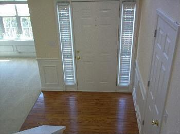 2nd image of 1493 Evanston Ln