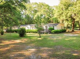 6168 Red Oak Rd, Cottageville, SC 29435