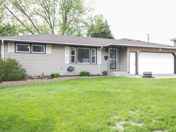 921 S Conklin Ave, Sioux Falls, SD 57103