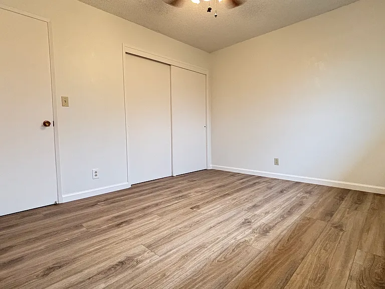 137 Argonaut St — Photo 18