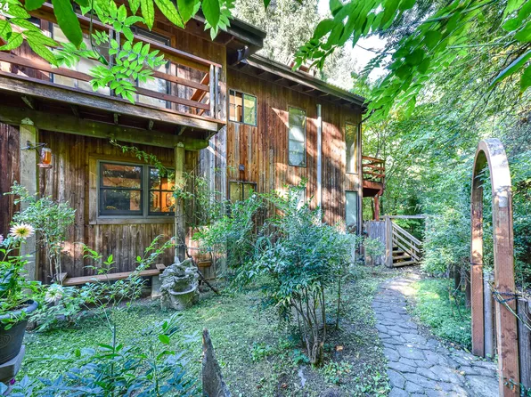 22630 Highway 36, Cheshire, OR 97419