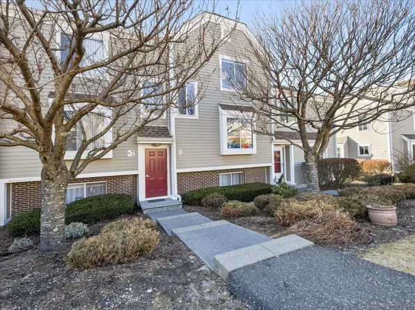 71 Aiken Street APT H12, Norwalk, CT 06851